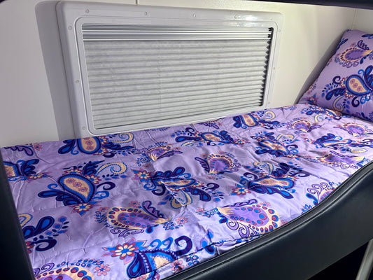 Single Bunk Bed Caravan Zip Quilt - Lavender Flutter