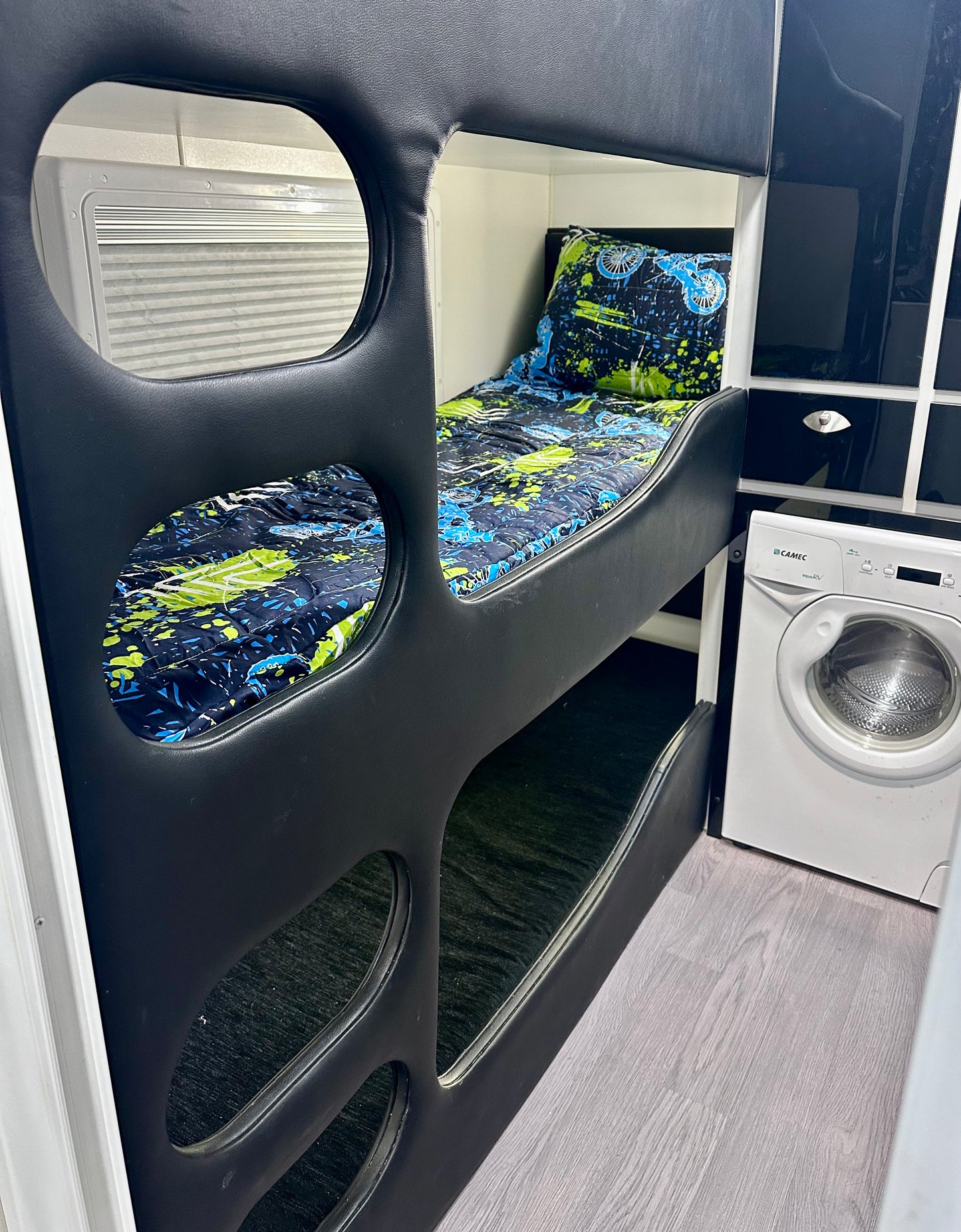 Single Bunk Bed Caravan Zip Quilt - Motorbike