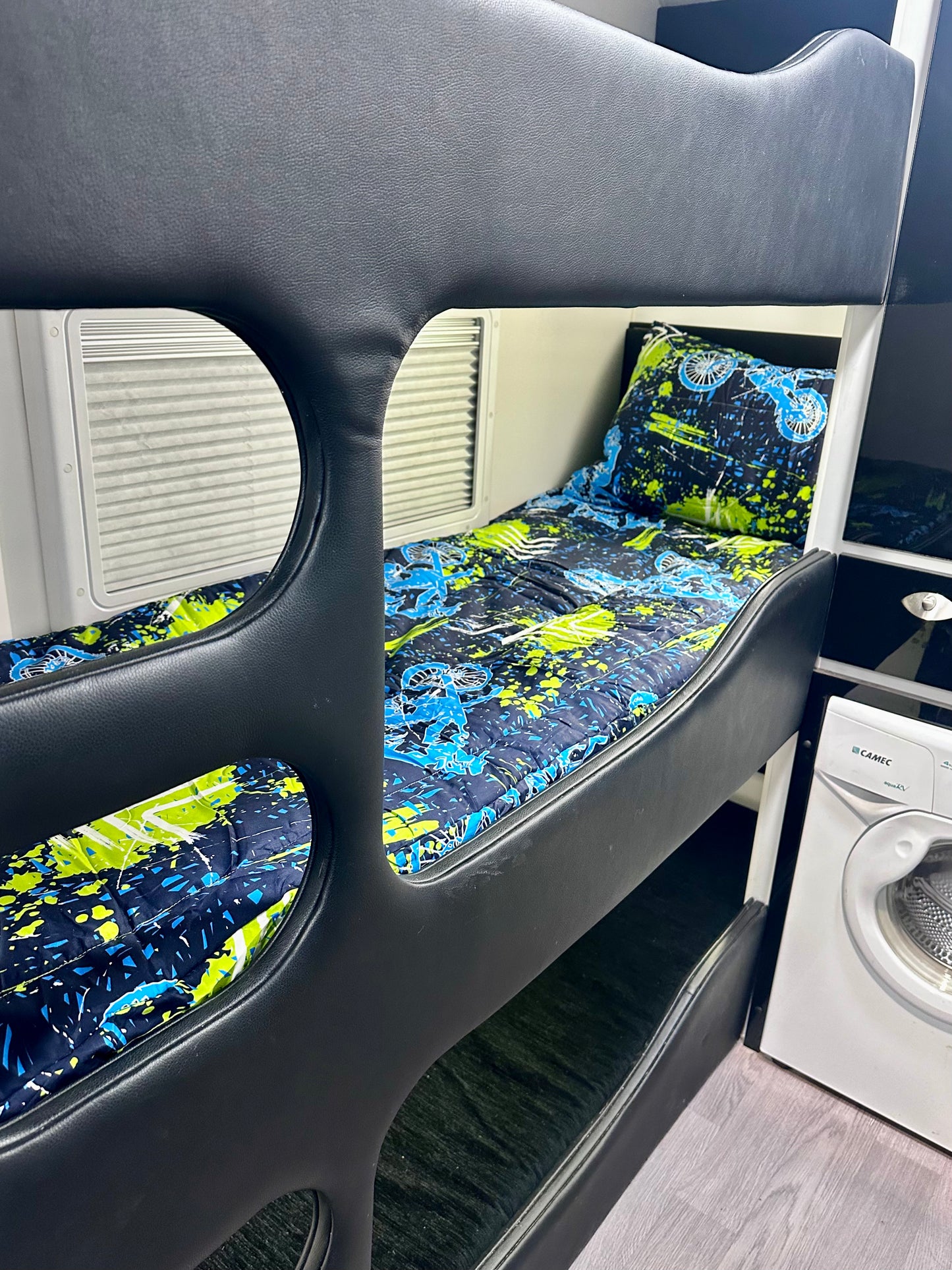 Single Bunk Bed Caravan Zip Quilt - Motorbike